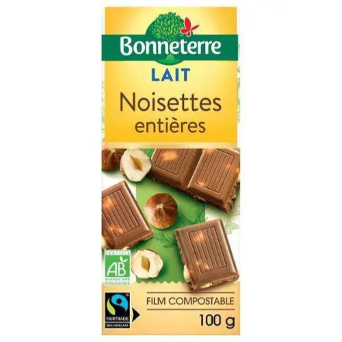 Chocolat lait noisettes entier